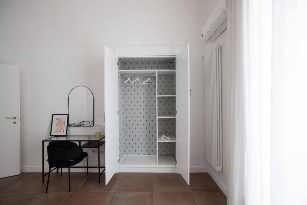 Domus Delia Luxury Apartment 那不勒斯 外观 照片